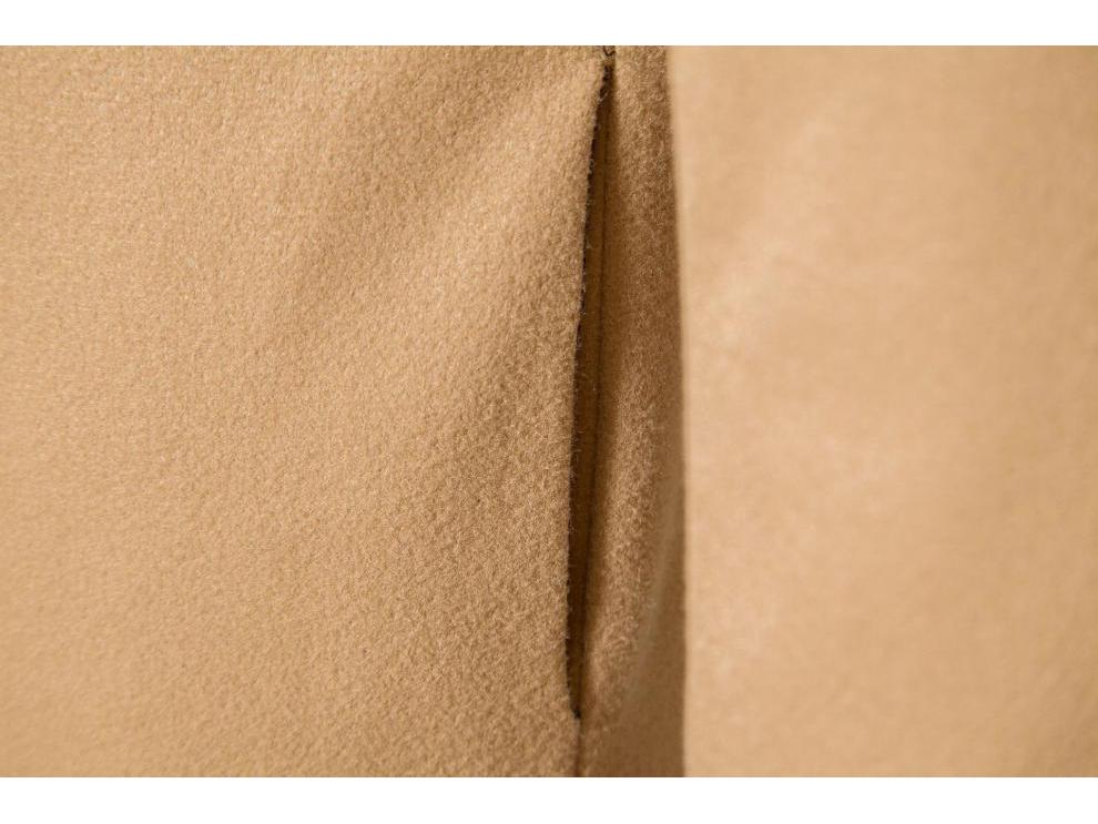 Men's Mid-Length Woolen Coat: Solid Color Single-Breasted Trench for Autumn/Winter