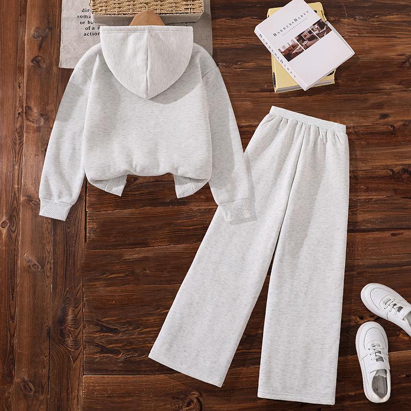 Kids' Korean Style Fleece-Lined Sportswear Set: Long-Sleeved Top & Pants for Autumn/Winter