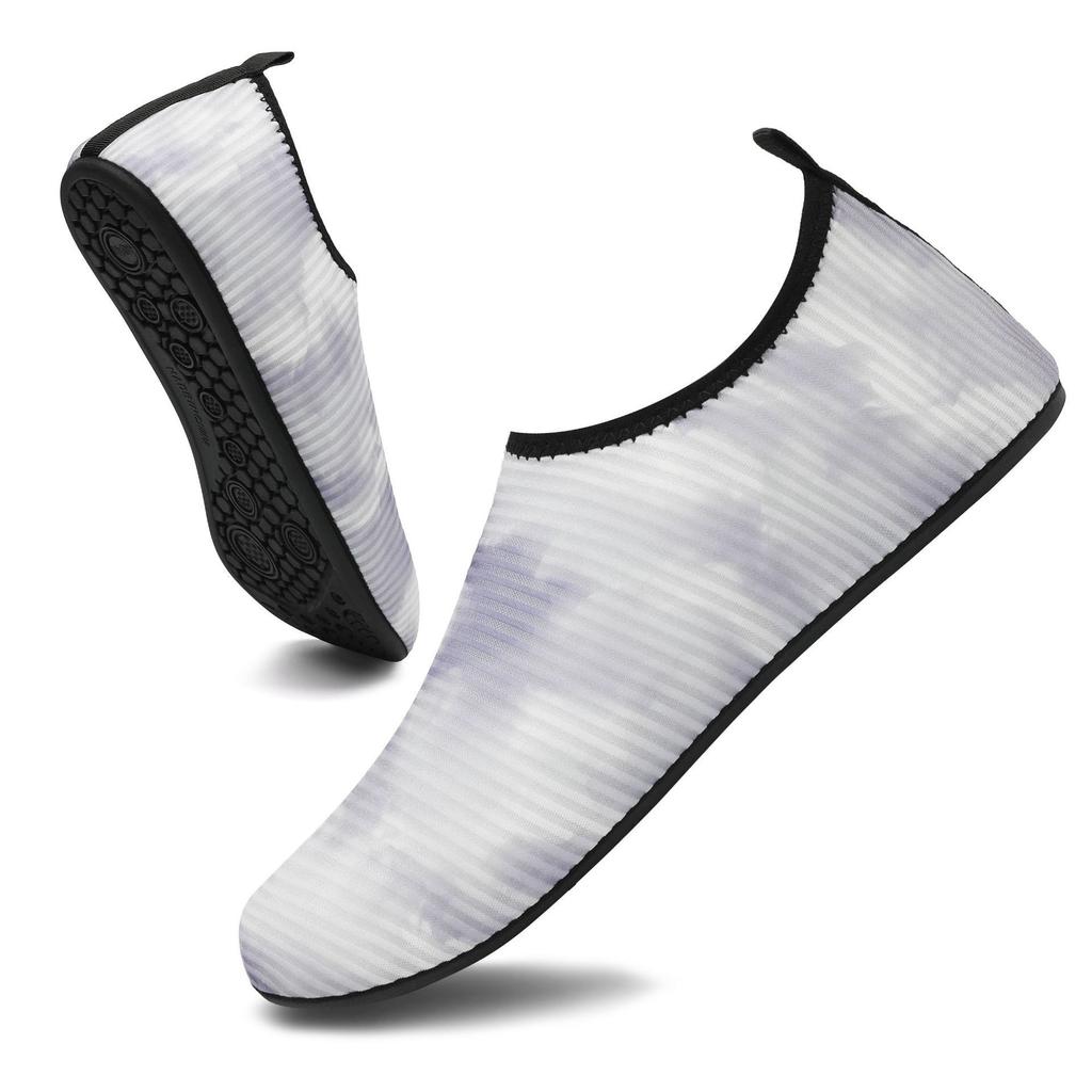 Neue Bachschuhe atmungsaktiv schnelltrocknend Fliegenstrick Socken Schuhe Indoor Fitness Yoga Schuhe Outdoor Waten Schwimmschuhe
