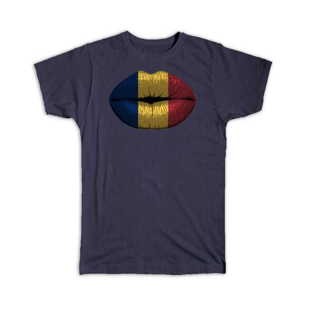 Gift T-Shirt : Lips Chadian Flag Chad Expat Country For Her Woman Feminine S