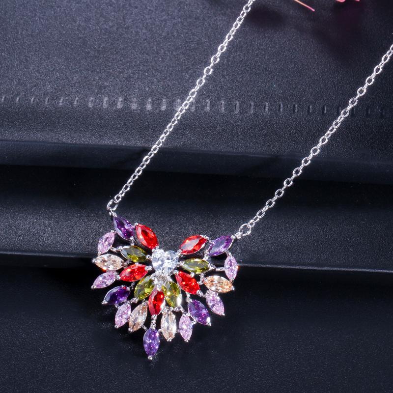 WWJ Romantyczny wielokolorowy zestaw kolczyków z cyrkoniami w kształcie serca