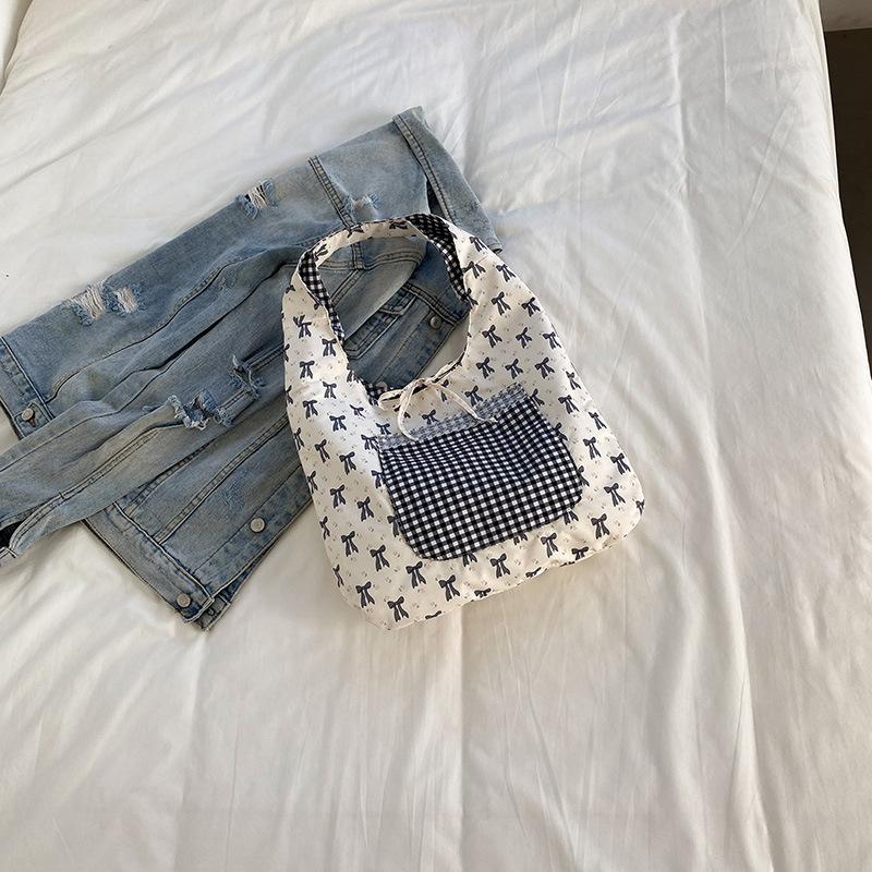 

Летняя новая красивая двухсторонняя легкая сумка-бант через плечо, большая вместимость, сумка-тоут под мышкой