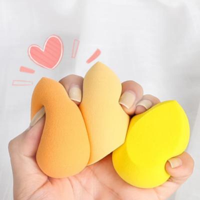 1/3 szt. Blender do makijażu Kosmetyczny puszek Gąbka do makijażu Gąbka do pudru w poduszce Jajko do makijażu Narzędzie dla kobiet Akcesoria do makijażu