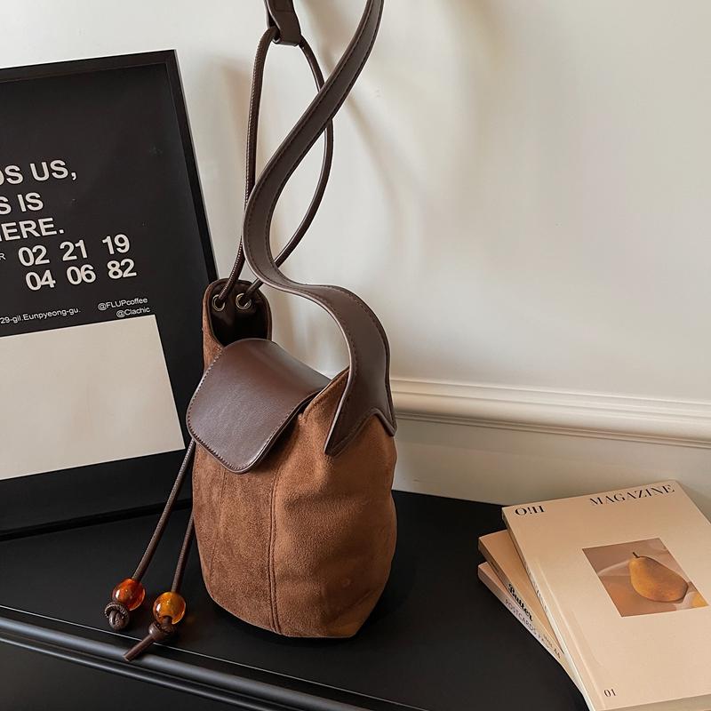 Women’s Suede Crossbody Bag Minimalist Design for Daily Casual Office Use Vintage Chic Style