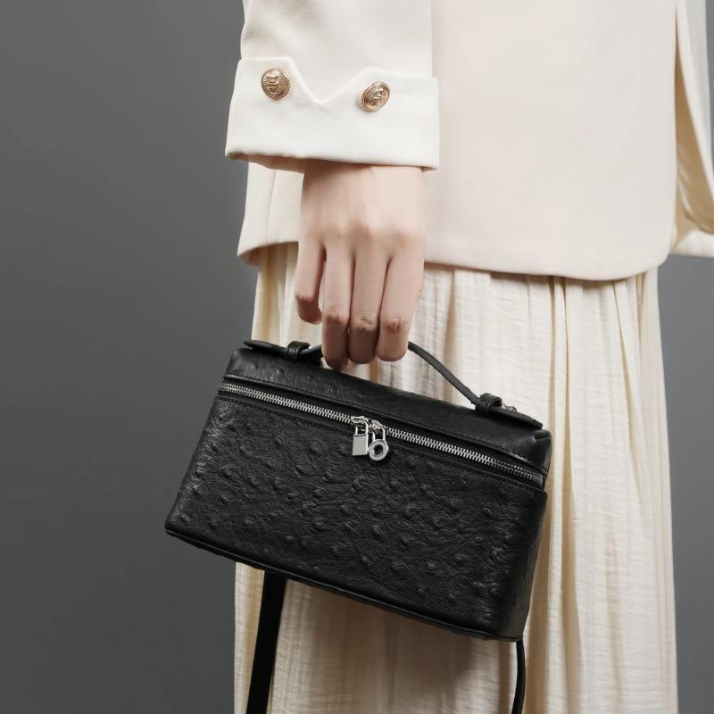 Kabelka z pravé kůže se vzorem pštrosí kůže QSL2788