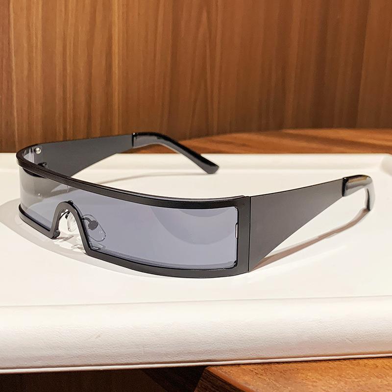European and American one-piece sunglasses narrow frame outdoor glasses fashion design integrated future technology sunglasses