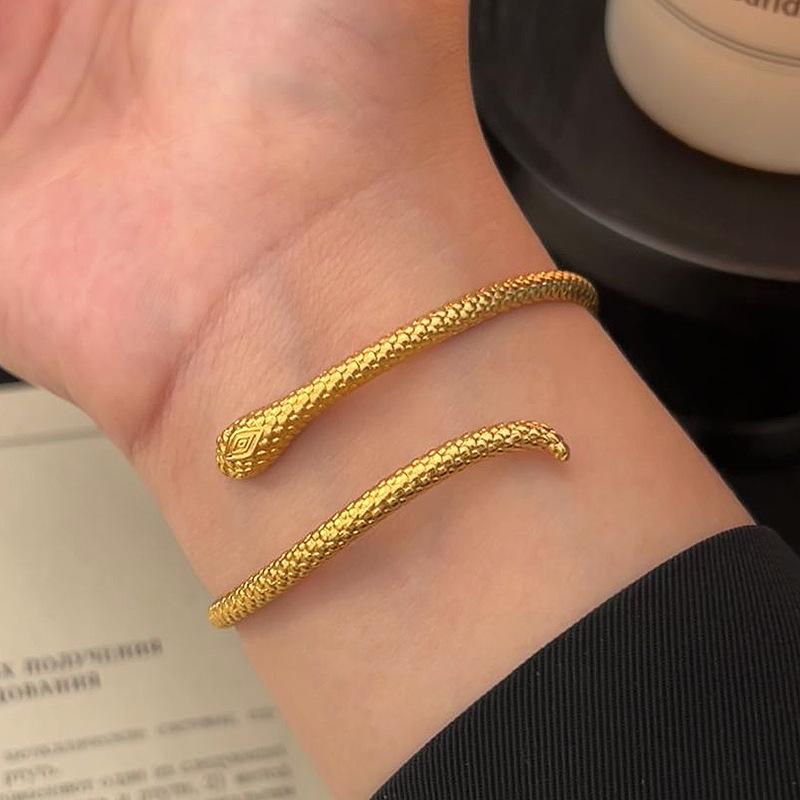 Hot Selling Retro Snake Bracelet for Women, New Chinese Style, National Trend, High-end Sense, Opening, Adjustable, High-end Sense Bracelet