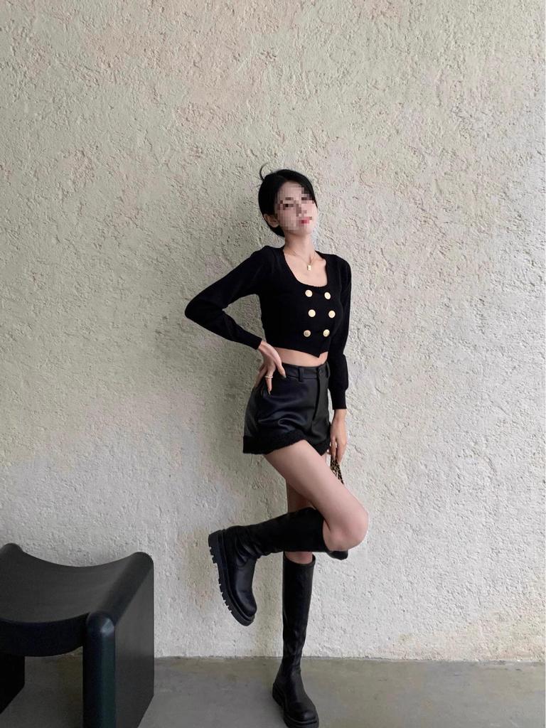 Women's Coffee Ruffled Winter Lamb Wool High-Waist Wide-Leg Retro Booty Shorts