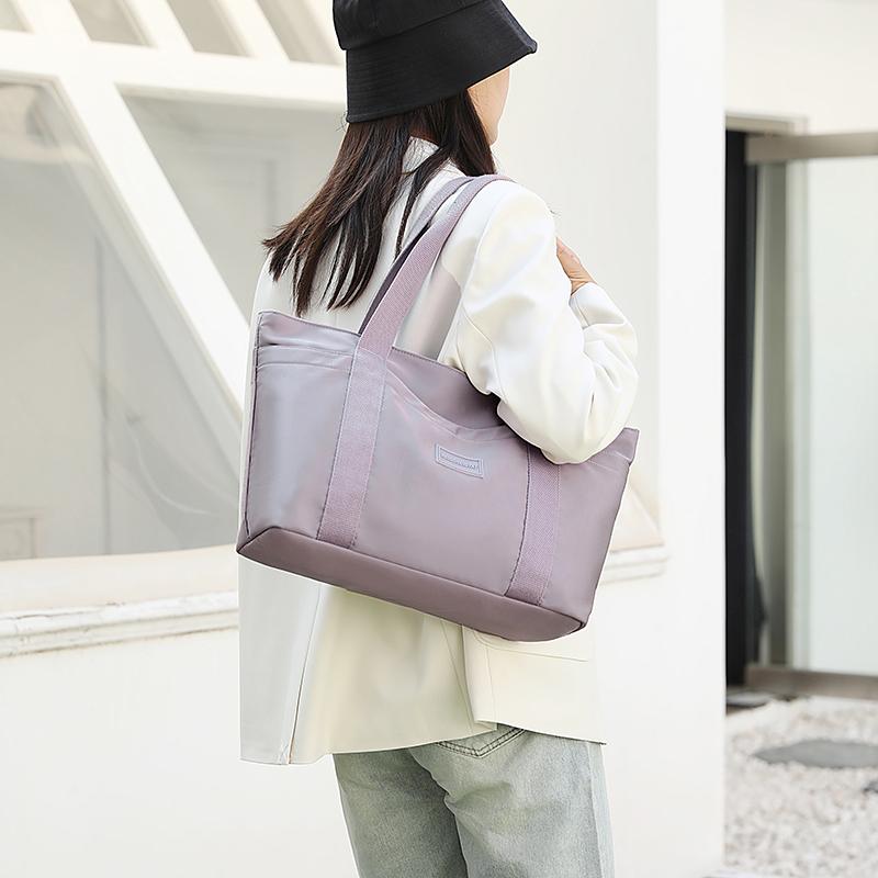 Women's Nylon Bag Large Capacity Tote Bag Multi-Pocket Lightweight Water-Repellent Handbag