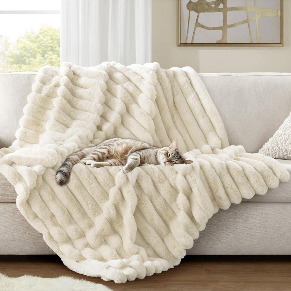 Double Sided Warm Blanket Skin-Friendly Conditioning Quilt New Plush Striped Blankets
