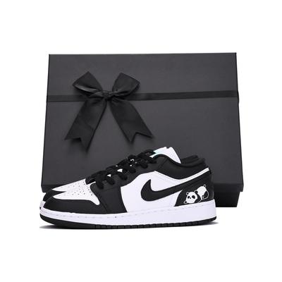 Air Jordan 1 Leather Slip Resistant Coverage Balance Impact Resistant Low Top Vintage Basketball Shoes GS Black 553560-131(Team59-SBOX)