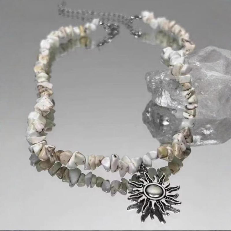 1Pcs Sun Pendant Irregular Beaded Chain Jewelry Bohemian White Natural Stone Choker Necklace For Women Vacation Daily Wear