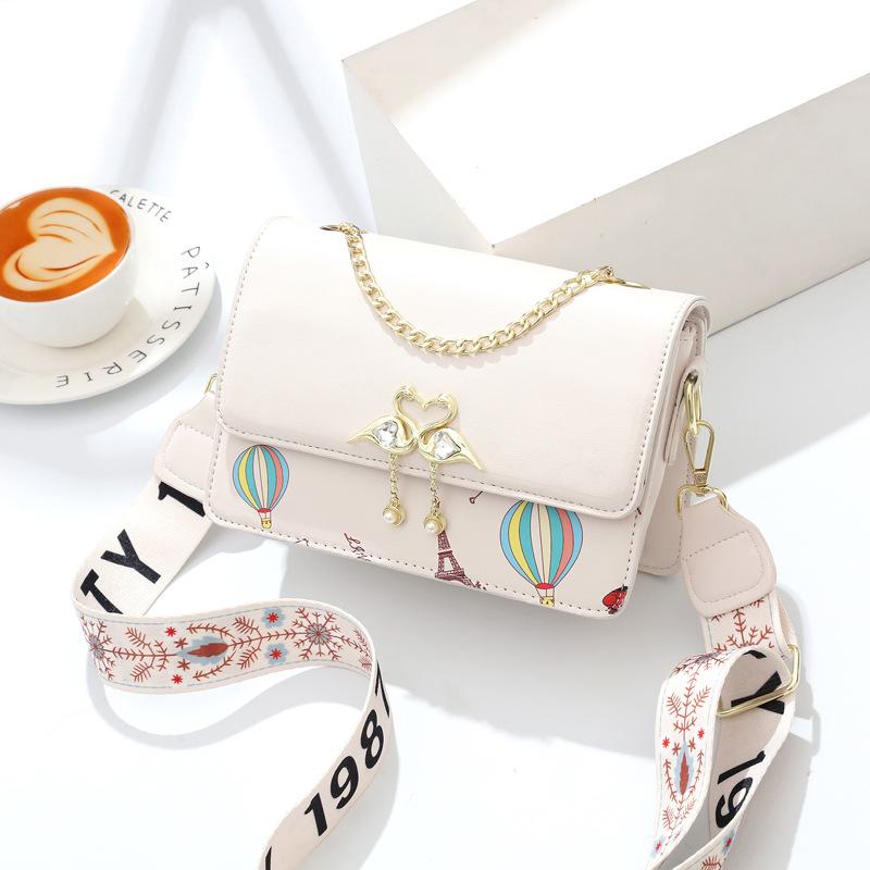 Bag Autumn and Winter Premium Shoulder Bag 2025 New Simple Crossbody Small Square Bag Women's Portable Versatile Women's Bag