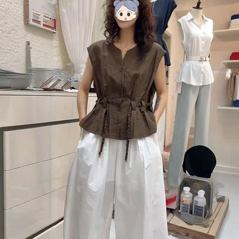Chic Women's Summer Commuting Set: Sleeveless Round Neck Top & Wide-Leg Pants