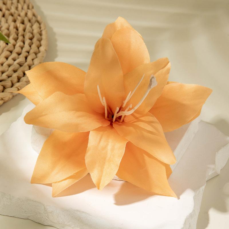 Holiday lily flower hairpin, small fresh and super fairy atmosphere simulation flower hairpin headgear female