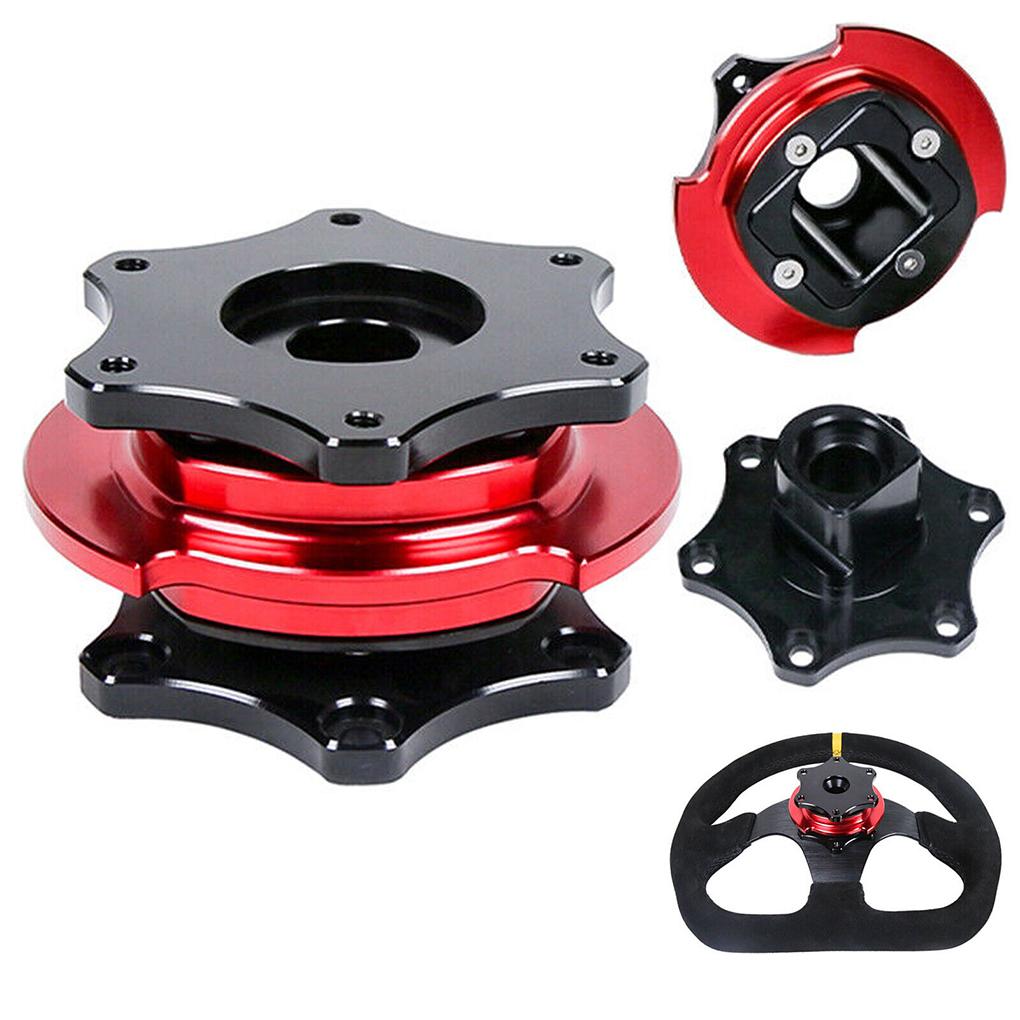 Eliberare universală a volanului în formă de D se potrivește tuturor butucurilor cu distanță de 70 mm sau 74 mm. Acces ușor