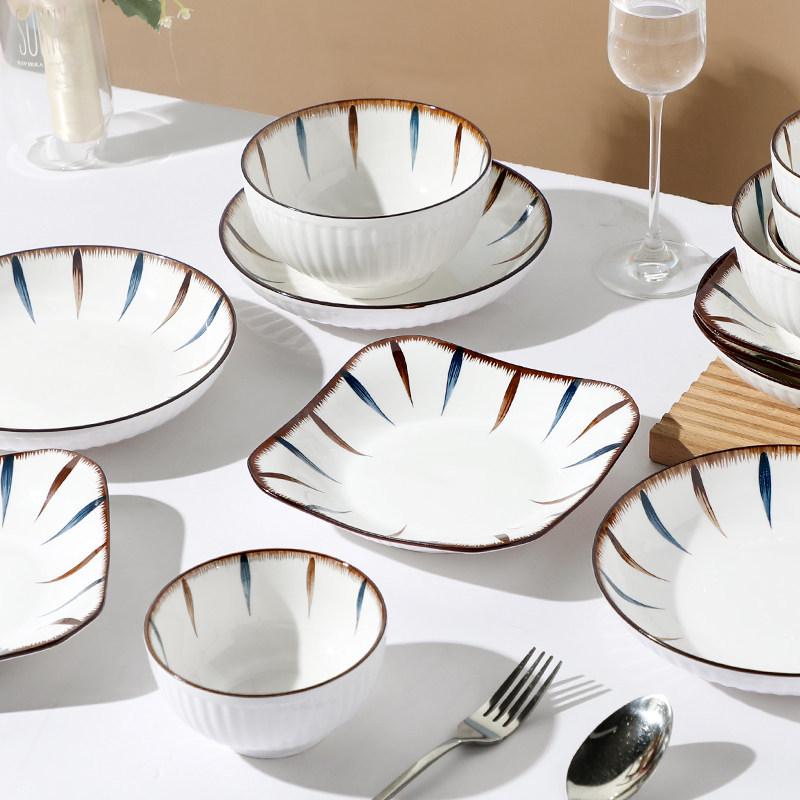 Japanese Ceramic Tableware Set: Microwaveable Rice Bowls, Plates, Noodle Bowls, and Large Soup Bowls for Home Use