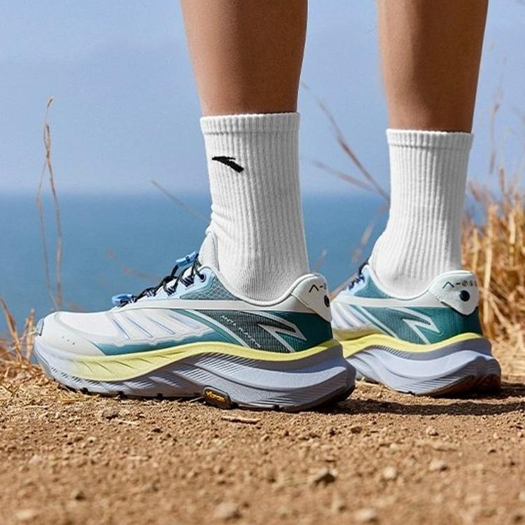 Anta Comfortable Outdoor Wear-Resistant Breathable Lightweight Low-Top Casual Running Shoes Men Sneakers Cool-Green 912345588-7