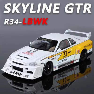 1:24 Scala Reale GTR R34 Ammortizzazione a Quattro Ruote Sterzo Quattro Porte Lega Die-cast Suono e Luce Pull Back Modello di Auto Simulazione Giocattolo Regalo per Ragazzo