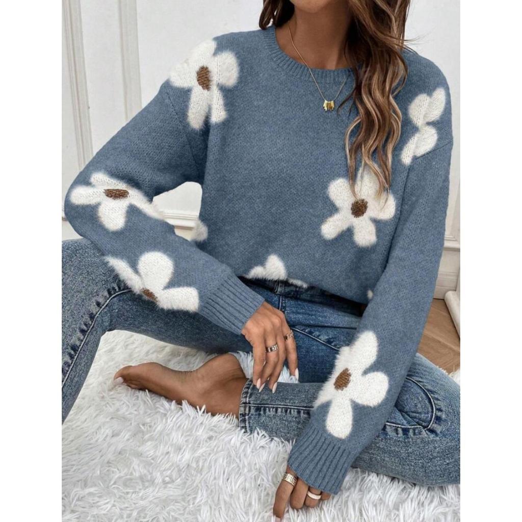 Hooded Round Neck Long Sleeved Sweater with Floral Jacquard Pattern for Autumn Women