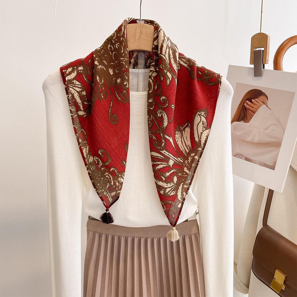 Summer Suction New Silk Scarves Women's Retro Versatile Fashion Neck Sunscreen Shawl Outer Scarf Small Shawl