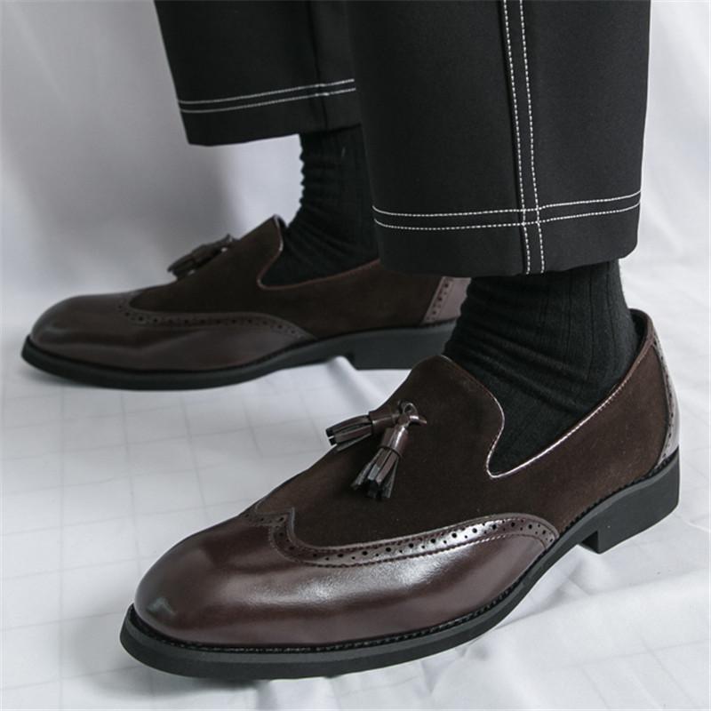 Designer New Men's Pointed Suede Leather Mixed Patchwork Wedding Dress Brogues Shoes Male Tassels Loafers Zapatos Hombre
