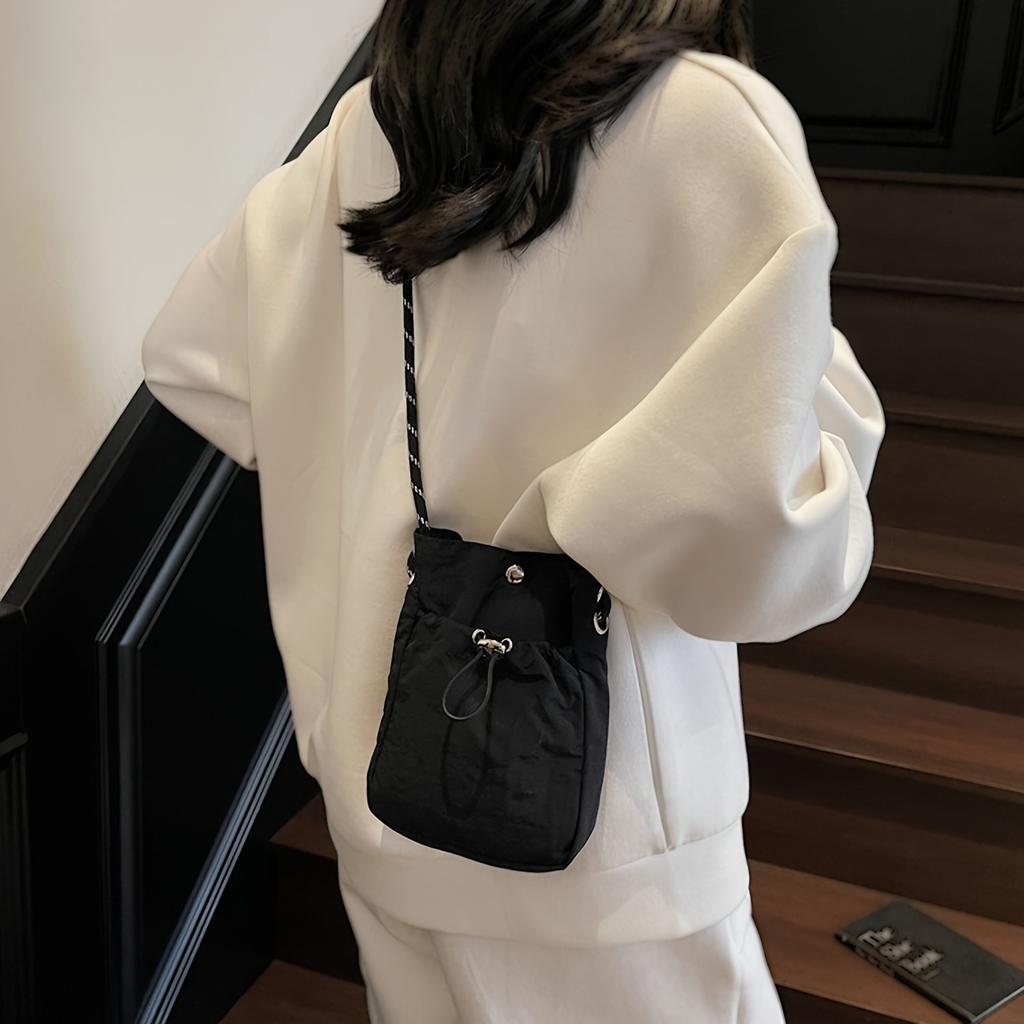 Damska torebka crossbody Minimalistyczna torebka z regulowanym zamknięciem na sznurek, Do użytku codziennego i formalnego, Lekka, Trwała, Mała portmonetka na co dzień