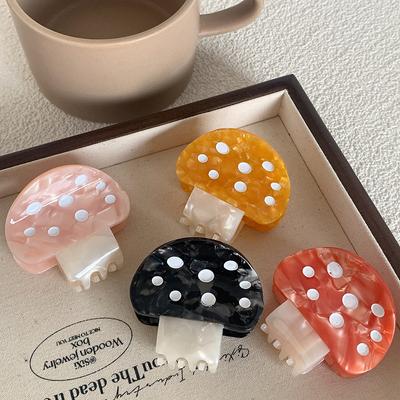 Niedliche Haarspange in Pilzform mit Cartoon-Motiv – Kreatives Haaraccessoire für Frauen und Mädchen – Lustiges Geschenk