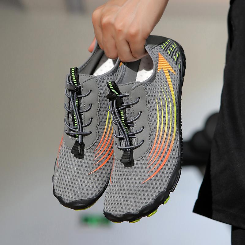 Unisex Quick Dry Water Shoes Men Women Colorful Beach Swimming Surfing Seaside Aqua Shoes Couple Barefoot Upstream Sneakers