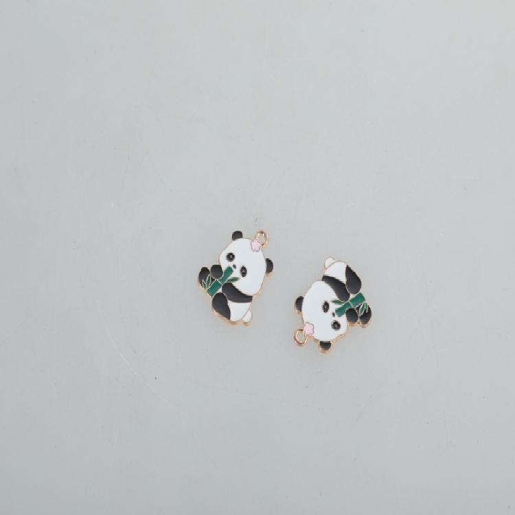 Set Of 10 Panda Charm Fashionable Accessories Cartoon Animal Pendant for Handmade Necklaces Bracelets Jewelry Supplies