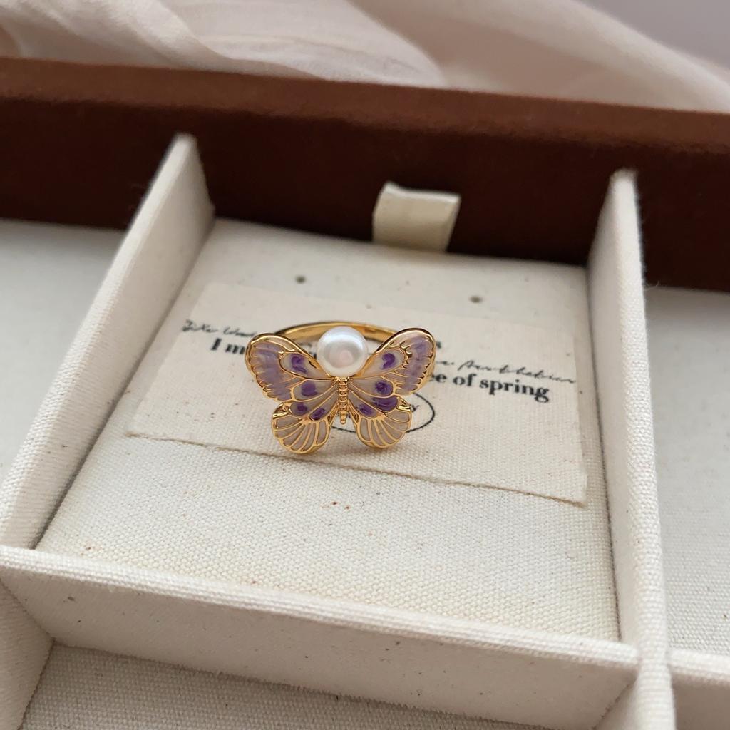 French Romantic Style Niche Design Temperament Blogger With High Sense Ring Retro Simple Resin Brown Ring