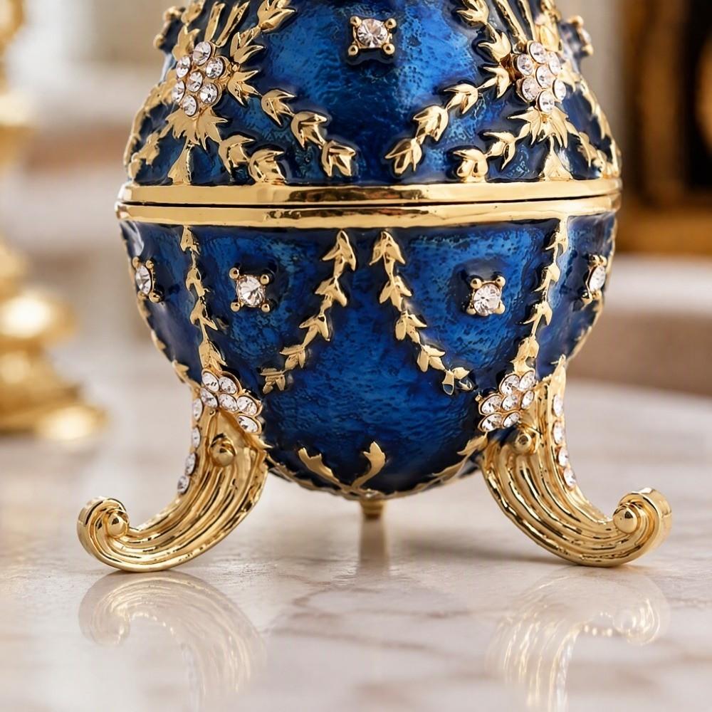 Zinc Alloy Material Egg Shaped Jewelry Box Inlaid Rhinestones Hinged Ring Holder  Gift Giving