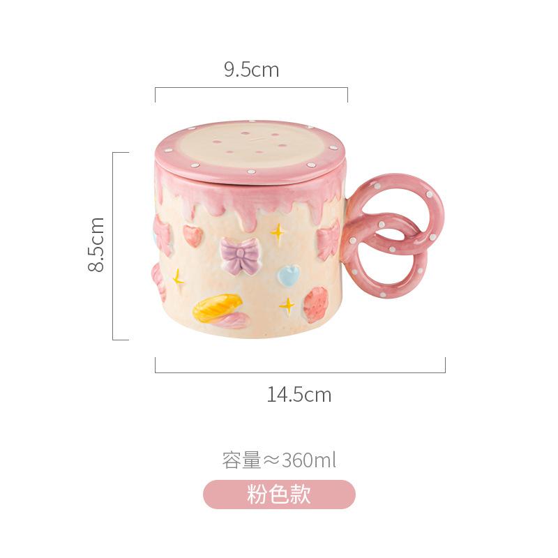 

Ручная работа Милая чашка для торта в форме сердца Высокая ценность Чашка для воды Послеполуденный чай Керамическая чашка 3D Трехмерная 301-400ml красный