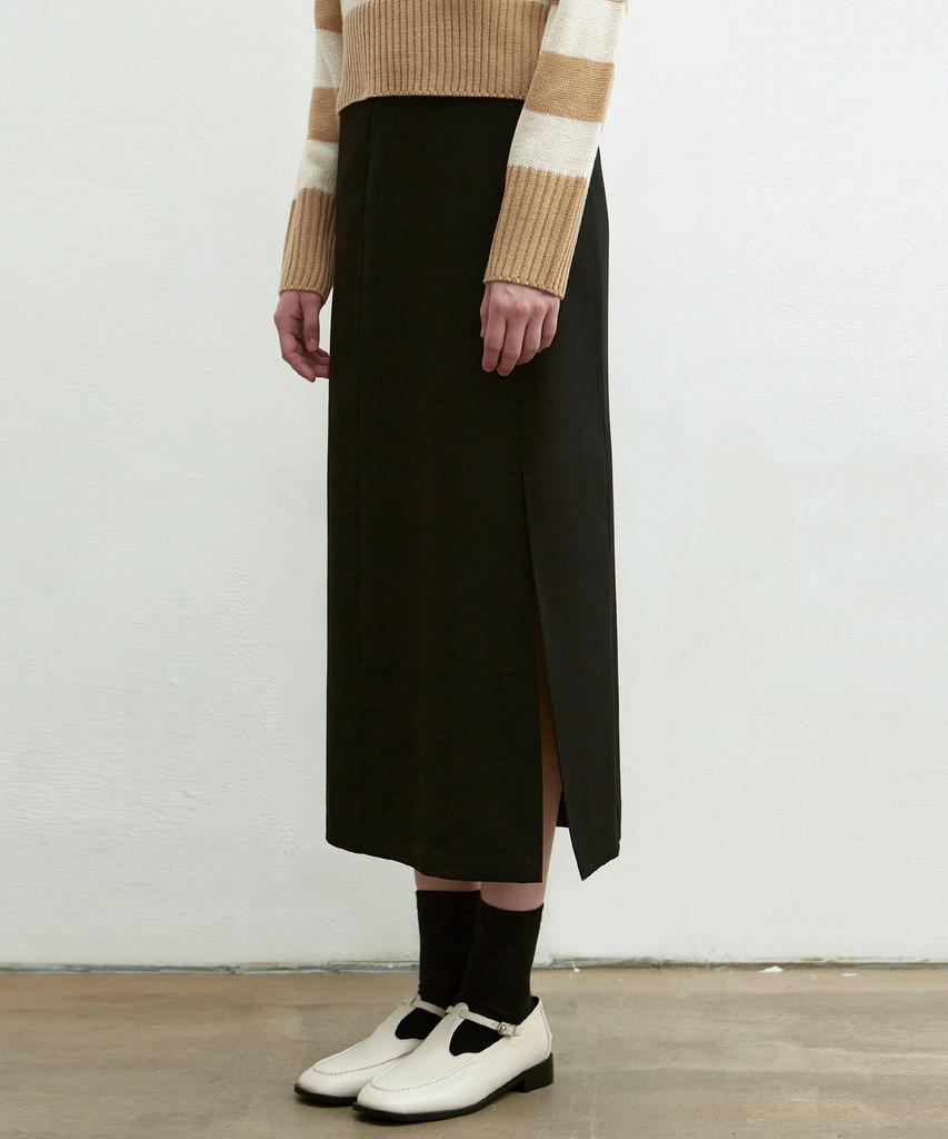 Nigaennikol H-Line Slit Skirt_Black