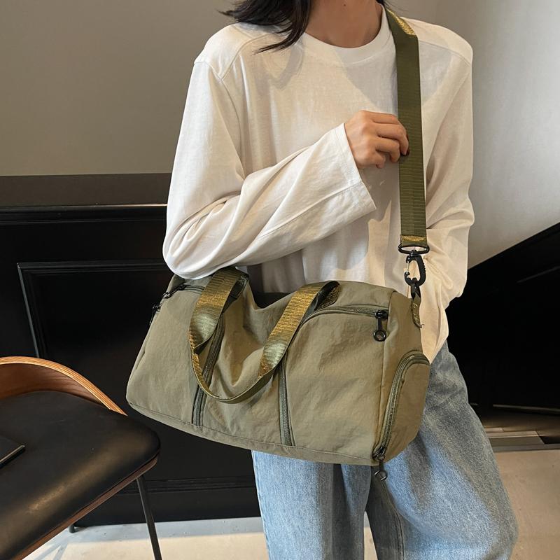 Outdoor Travel Bag Women's Shoulder Sports Bag Lightweight Crossbody Bag Separation Shoes Bags