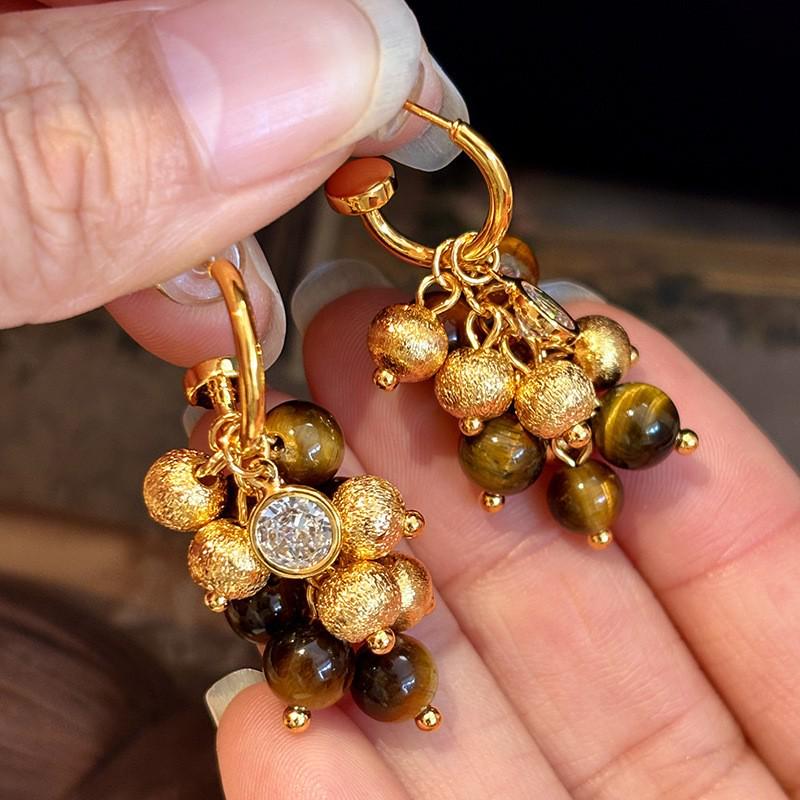 Silver Needle Tiger Eye Round Geometric Pendant Earrings - Retro Millard Style Studs with Unique Niche Design