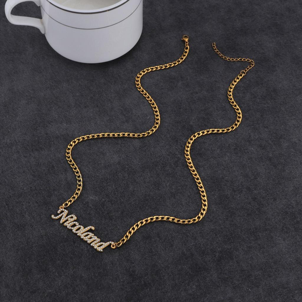 Custom Personalized Name Stainless Steel Necklaces For Women Cubic Cubic Zircon Letters Crystalline Pendant Thick 4Mm Nk Chain JewelryTrendy Pendant