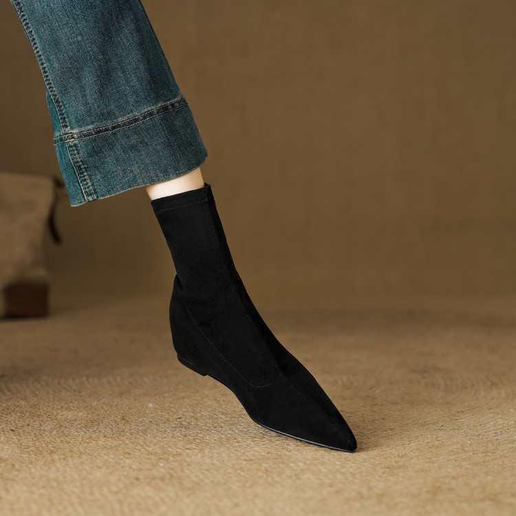 

Ruodan эластичные тонкие ботинки женские 2025 новые осенне-зимние тонкие ботинки на плоской подошве с французским острым носком и короткой молнией сзади 42 чёрный