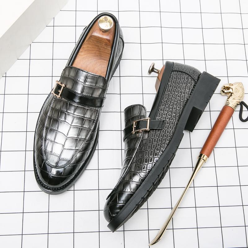 

Spring Autumn Hot Selling Loafers Soft Sole Comfortable Men s Park Walking Shoes Crocodile Pattern Men s Business Casual Shoes 48 серебряный
