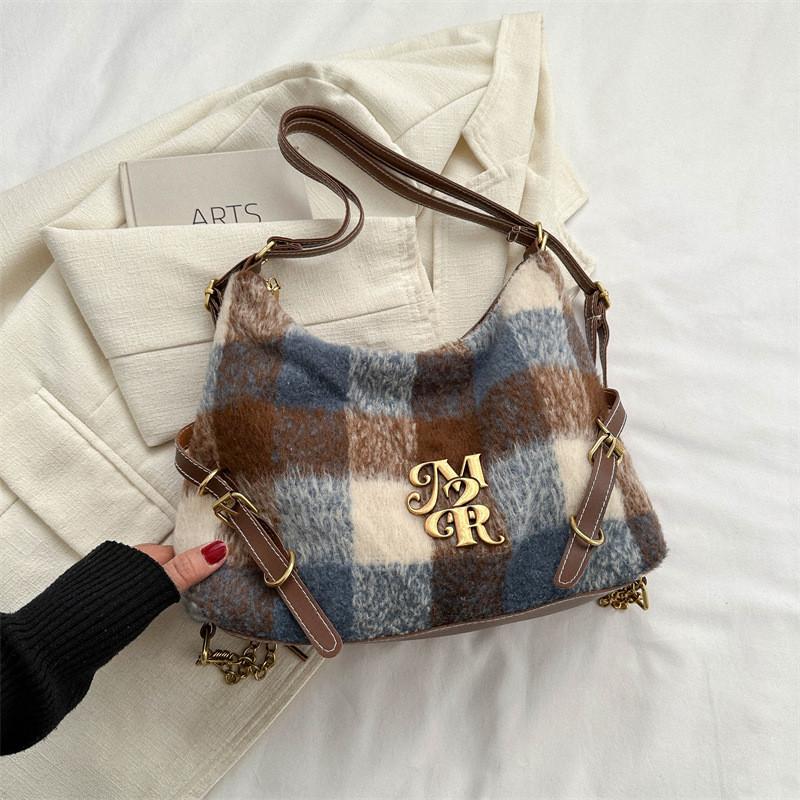 

Fashionable Korean Style Single Shoulder Tote Bag Soft Textured Fabric Large Capacity синий