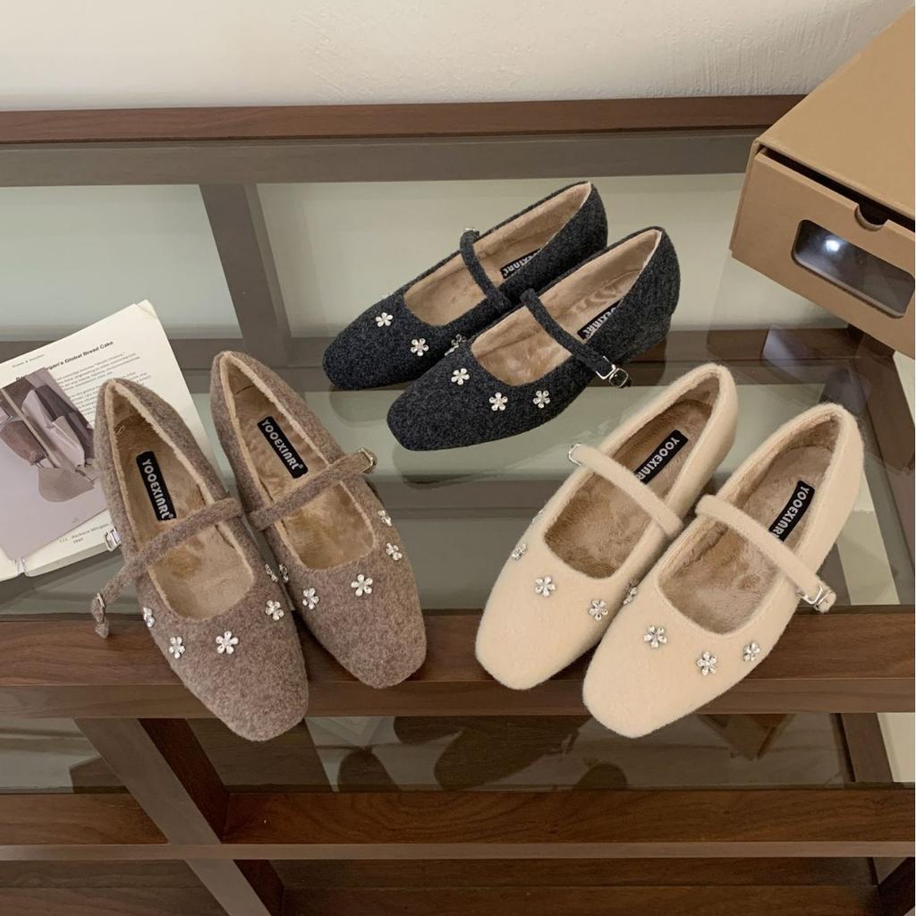 2025 autumn and winter new round head rhinestone bow light mouth soft sole women's fluff word belt fashion women's single shoes