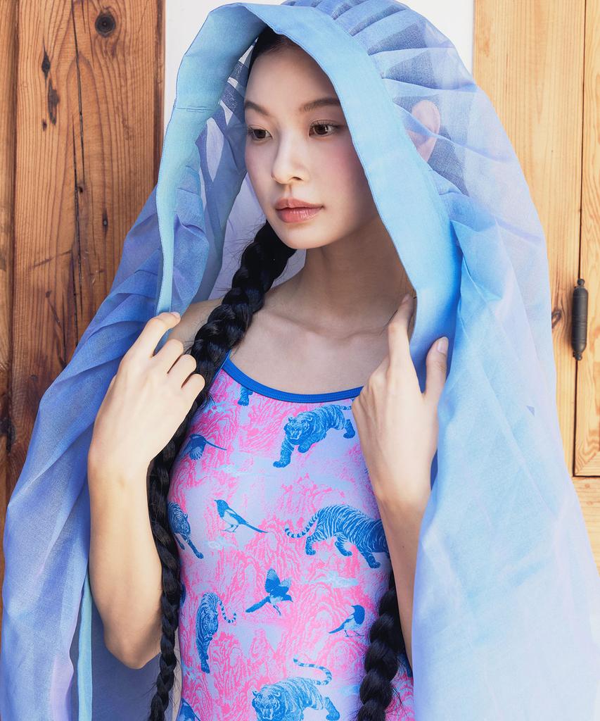 KITSCHPITCH Jakho V-Back One-Piece Swimsuit Hot Pink [Kg3Lst007]