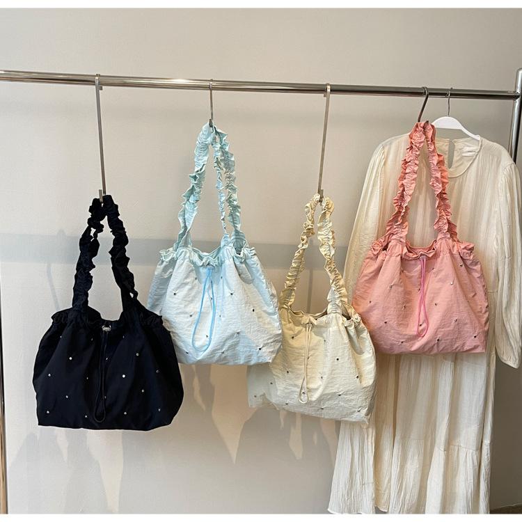 Small Fresh Literary Canvas Bag Women's 2025 Summer New Trendy Korean Version Pleated Shoulder Bag Large Capacity Tote Bag