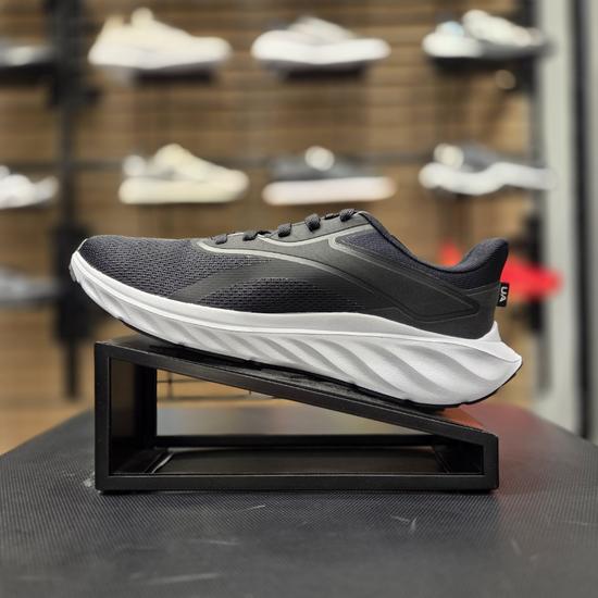 Under Armour Men's UA Ascend Running & Walking Shoes 6009827-001