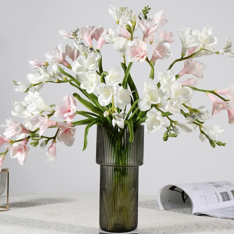 Realistic Simulation PU Freesia Flower With Bendable Iron Wire Stems Artificial Flower for Wedding Party Decoration