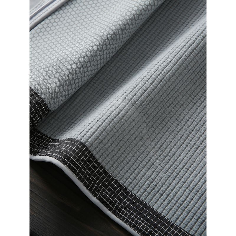 Orders Are Available in Large Sizes. Men's Autumn and Winter Windproof and Waterproof Fleece Stand-Up Collar Soft Shell Jacket Men's Jacket