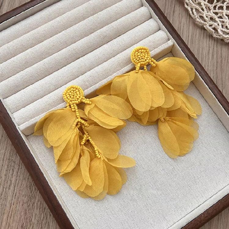 Stylish Chiffon Flower Piercing Dangle Earrings Elegant Beaded Charm Ear Decoration Comfortable Wear Ear Accessories