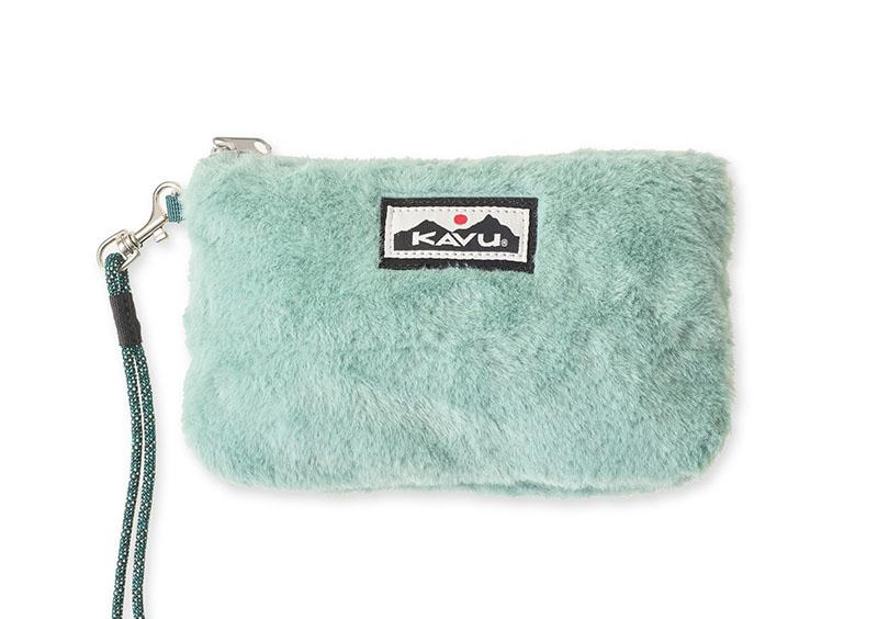 Kavu Plush Clutch - Winter Green