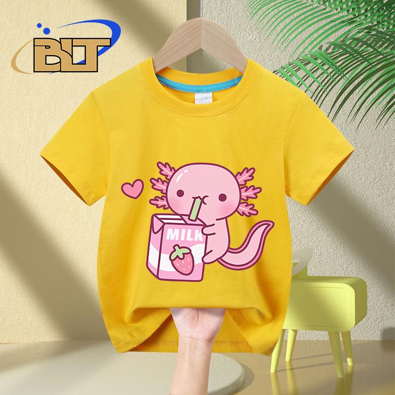 

Cute Axolotl Loves Strawberry Milk Doodle printed kids T-shirt summer pure cotto 110