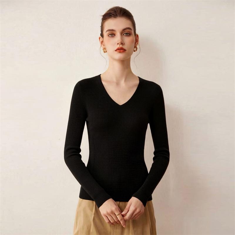 Women's Cross V-Neck Striped Wool Knit Pullover, Slim-Fit Base Layer for Autumn/Winter